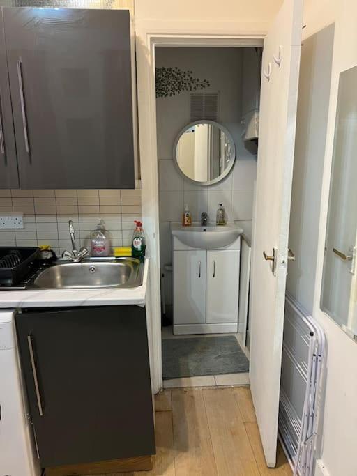 Studio Flat In Central London-Paddington Exterior foto